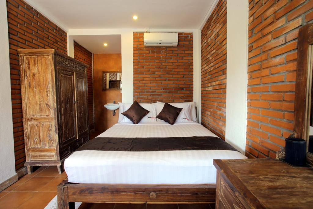 Reddoorz Near Raya Semer Canggu Extérieur photo