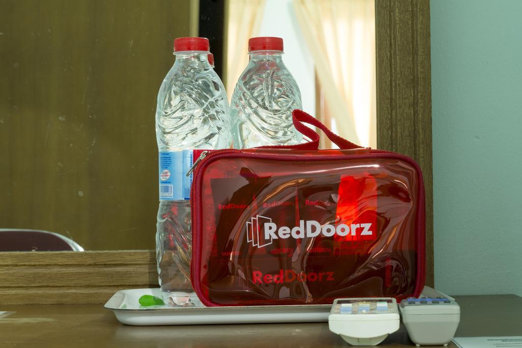 Reddoorz Near Raya Semer Canggu Extérieur photo